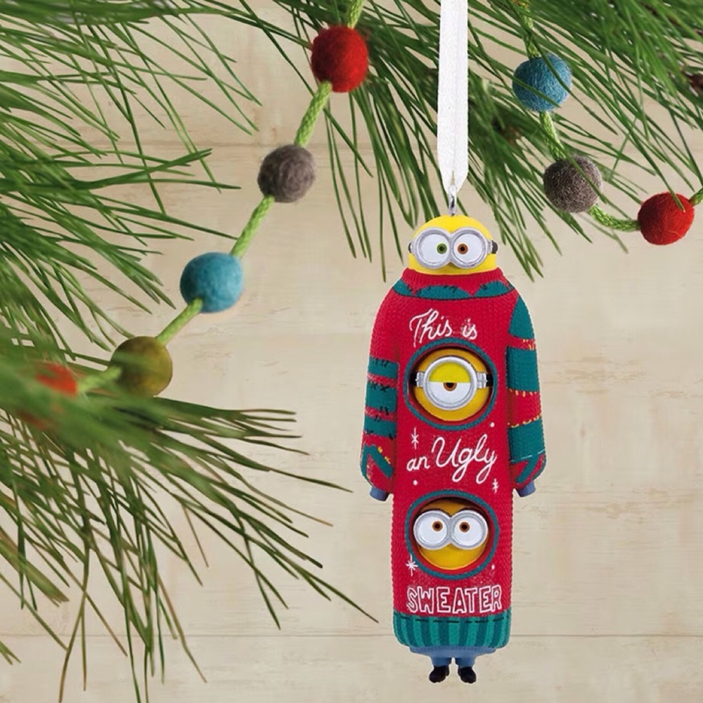 Hallmark Minions “Merry Minions” Christmas Ornament (NWT) - Picture 5 of 11